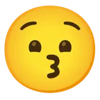 وجه يقبّل + وجه مكروب