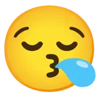 وجه يقبّل + وجه ناعس