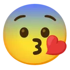 وجه يرسل قبلة + وجه خائف