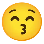 وجه يقبّل بعينين باسمتين + وجه مكروب
