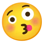 وجه يقبّل بعينين مغلقتين + وجه غريب الشكل