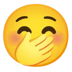 وجه يقبّل بعينين مغلقتين + وجه ضاحك مع يد تغطّي الفم