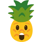 zadziwiona twarz + ananas