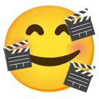 وجه مبتسم مع ثلاثة قلوب + كلاكيت