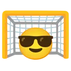 ゴールネット + サングラスで笑顔