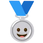 medaglia d’argento + faccina con un gran sorriso