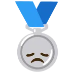 medaglia d’argento + faccina delusa
