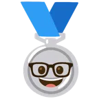 medaglia d’argento + faccina nerd