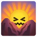 Sonnenaufgang über Bergen + verwirrtes Gesicht