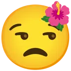 flor de hibisco + cara de desaprobación
