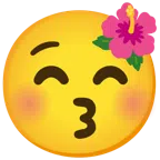 flor de hibisco + cara besando con los ojos cerrados