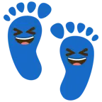 huellas de pies + cara sonriendo con los ojos cerrados